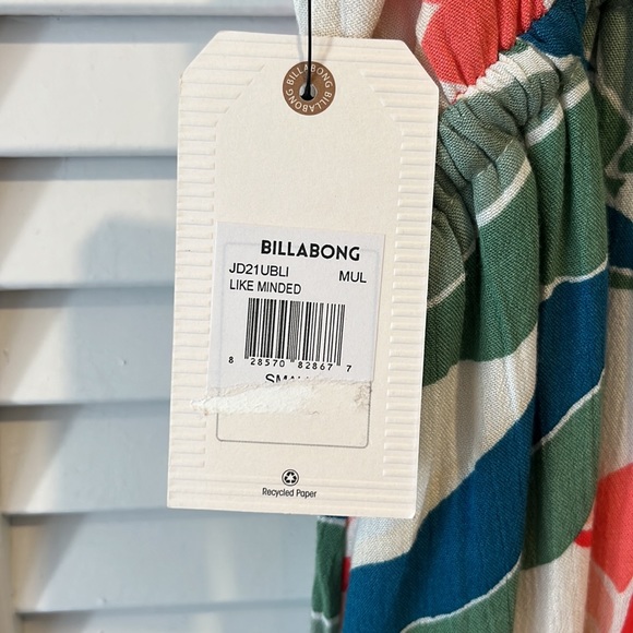 Spring Billabong floral dress, NWT - Picture 8 of 9